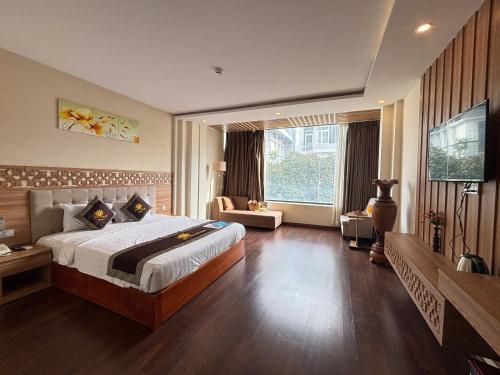 Sen Vang Luxury in Phuoc Tien