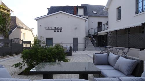 Facilities, Parc Hotel Pompadour in Lubersac
