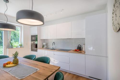 مطبخ, Villa Sarah, mediterranean elegance minutes from the beach in Sveti Bartul