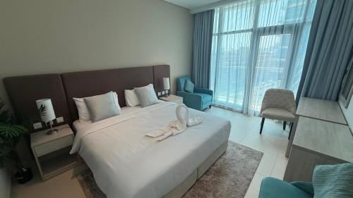 Highend Seven Palm 1BR Private Beach and Infinity Pool, Dubaï (photo 9)