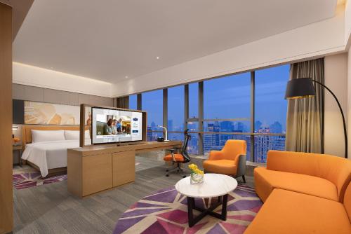 Hampton by Hilton Shanghai Jiuting in SongJiang and University Town