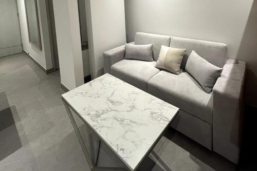 One-Bedroom Apartment image 10