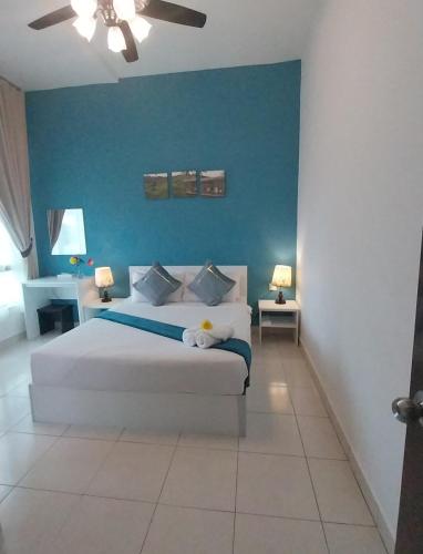 3 bedrooms, 4 beds