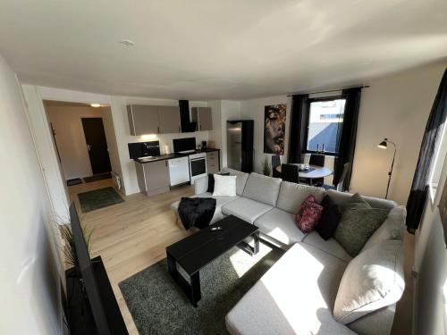 Lunt og trivelig i sentrum Grønn in Harstad