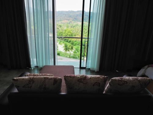 The Kiriwong Valley Villas & Restaurant near Karom Waterfall