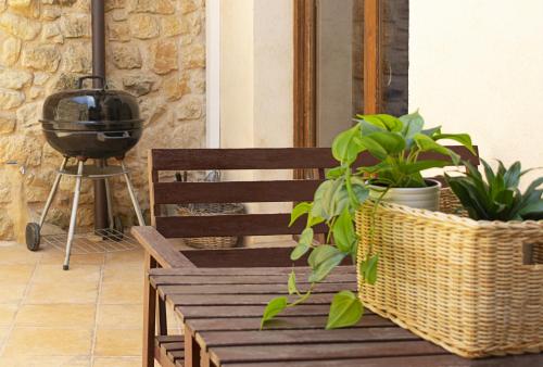 Létesítmények, Espacioso pajar con chimenea y BBQ en el Matarraña (Espacioso pajar con chimenea y BBQ en el Matarrana) in Lledó