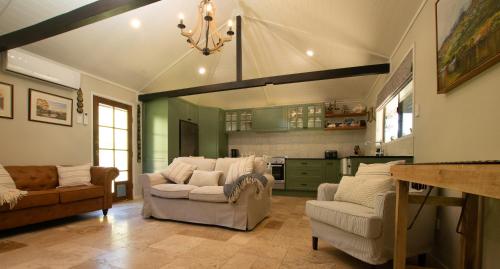 Ceffyl Cottage in Cooloolabin