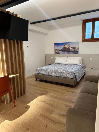 Levante House - image 3