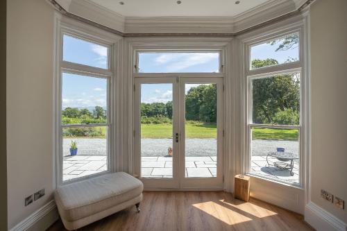 Viesnīcas āriene, Country Retreat Sleeping 15 - Bron Menai in Llanfairpwll