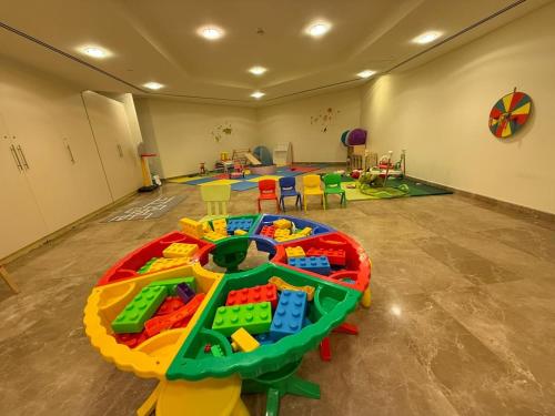 First-Class 2BR Luxury Apartment Near Burj Khalifa & Dubai Mall, Dubaj (zdjęcie 9)