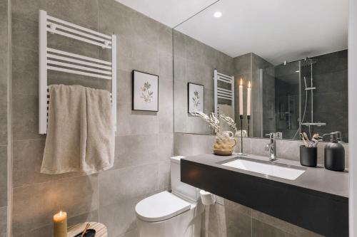 Atalaya - 2 bedrooms in Eixample Esquerra, Barcellona (foto 10)