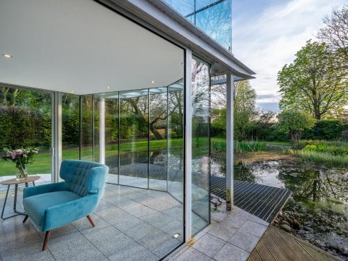 Iekārtas, 5 Bed in Durham 94028 in Hallgarth