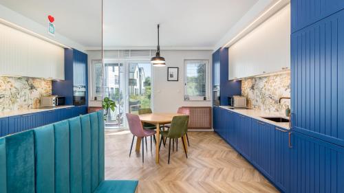 CITYSTAY Beautiful Apartment with garden! in Olszynka Wielka