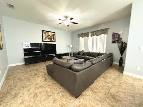 SHVPP1 - Paradise Palms #1 - 6 Bed 5 Baths Villa