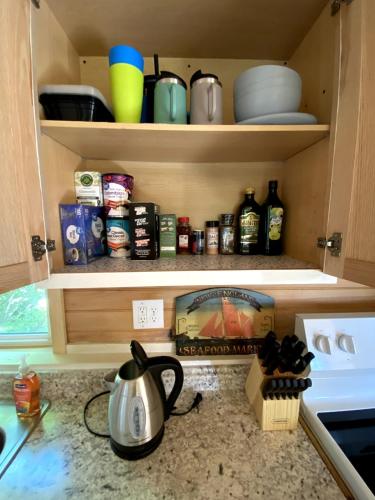 ห้องครัว, Little Cottage on the Kennebec in บาร์ท (ME)