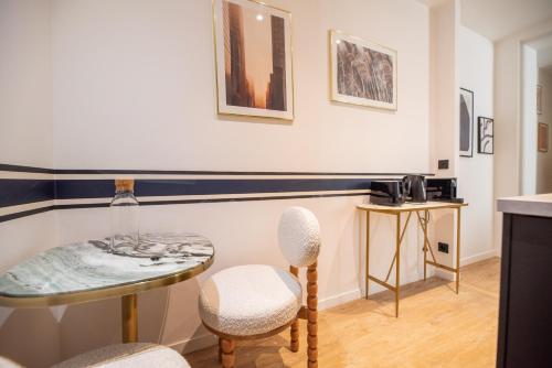 Camping - Paris -  - Stylish Studio in East Paris - Image #2