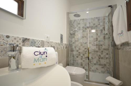 Double Room image 4