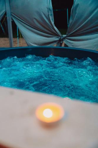 Dziki zakątek Piskornia dom z balią jacuzzi