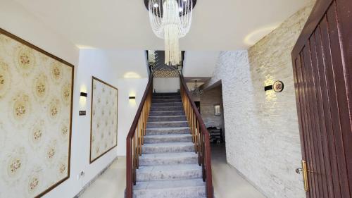 Harmonic properties, Abu Dhabi (foto 2)