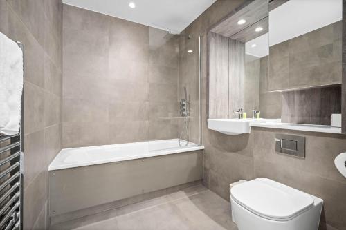 Luxury Apartment - 2 Bedroom - Balcony - City Centre - Wi-Fi - Netflix - Parking - 711D, Birmingham (zdjęcie 4)