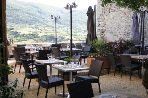 設施, 克拉維里爾酒店 (La Claveliere) in 烏韋茲河畔聖奧邦