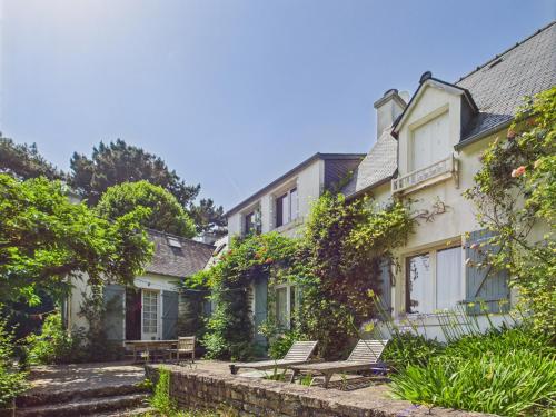 BEL AVEN Chaleureuse Familiale vue sur l Aven