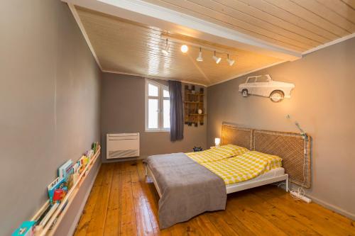 Cozy family loft at Women's market, Sofia (Foto 4)