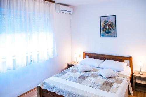 Rooms Rajič, Split (photo 10)