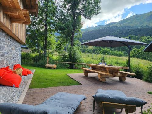 Balcony/terrace, Le Chalet des Amis - Meribel - piscine, cine, salle de jeux in Meribel