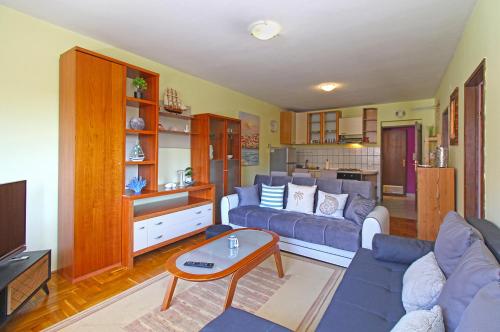 Two-Bedroom Apartment image 9