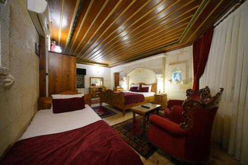 room detail thumbnail 1