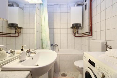 Two-Bedroom Apartment image 2