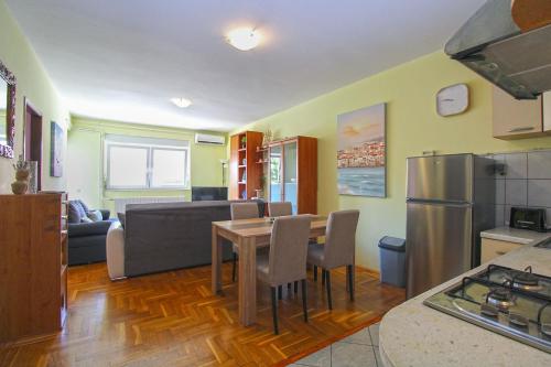 Two-Bedroom Apartment image 1