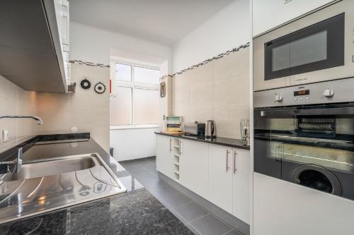 Casa Terrace Carvoeiro in วาเล เด โกโว