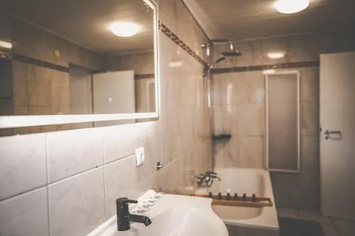 Apartment für bis zu 7 Gäste ideal für Monteure, Teams und Familien in Niederdorla, Deutschland