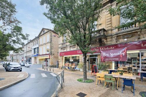 สภาพแวดล้อมโดยรอบ, La Maison B - L'auberge autonome au charme vintage in แบร์ฌรัค