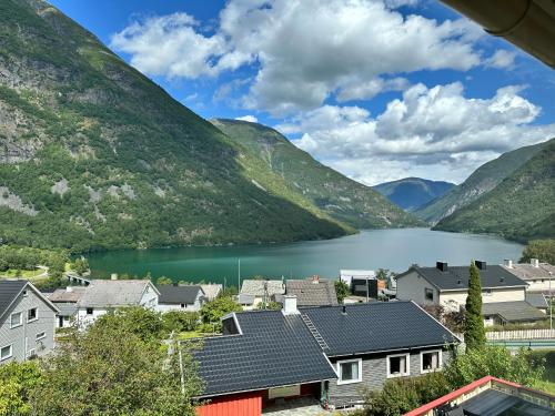 ทัศนียภาพ, FjordNest Årdalstangen (FjordNest Ardalstangen) in อาร์ดาลสตานกัน