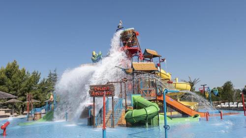 Amadria Park Camping Mobile Homes Hotel (Sibenik) - Deals, Photos & Reviews