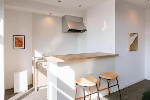 Superior Triple Room image 10
