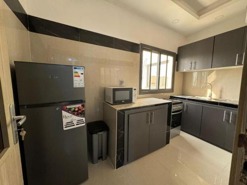 Two-Bedroom Apartment image 5