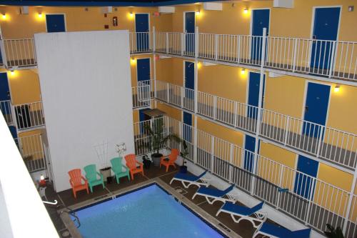 Seaside Inn & Suites