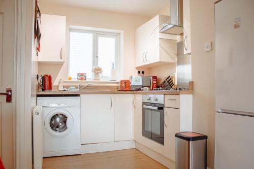 Spacious Holiday Home with Free Parking, Harrogate