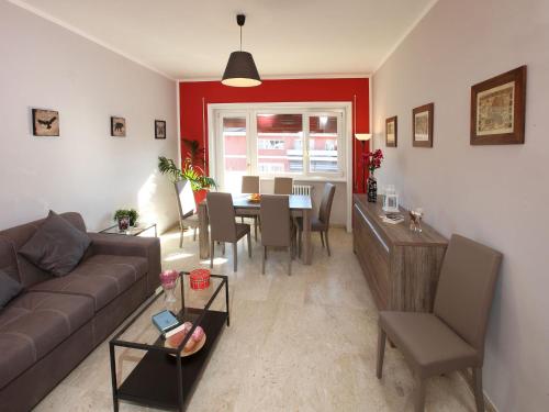 Alice Home - main image