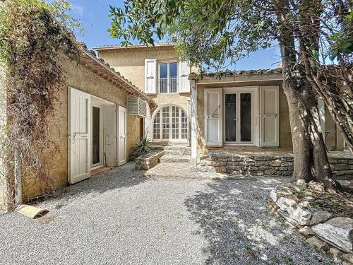 L'Oustal Maison de caractere avec Wifi et climatisation in Villedaigne