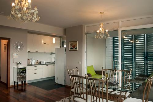 Sunset Penthouse Apartment With Jacuzzi - image 10