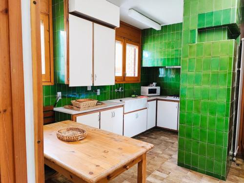 La Torre de La Garriga, 30 minutes from Barcelona in กาโนเบส