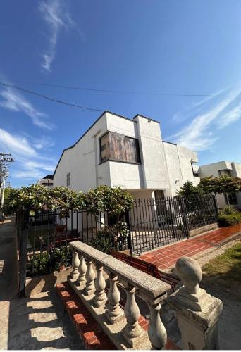 Casa completa con aire acondicionado , Excelente ubicacion