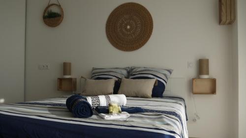 Modern Studio with Private Terrace & Pool – 15 min from Aix TGV 
