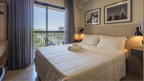 360 Brooklin Room Type - Standard Studio