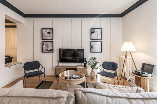 Acqua - 3 bedrooms and terrace in Centro, Madrid (photo 10)